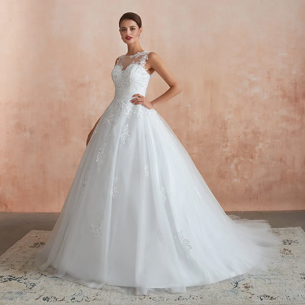 Amazing Long A-line Appliques Lace Tulle Wedding Dress