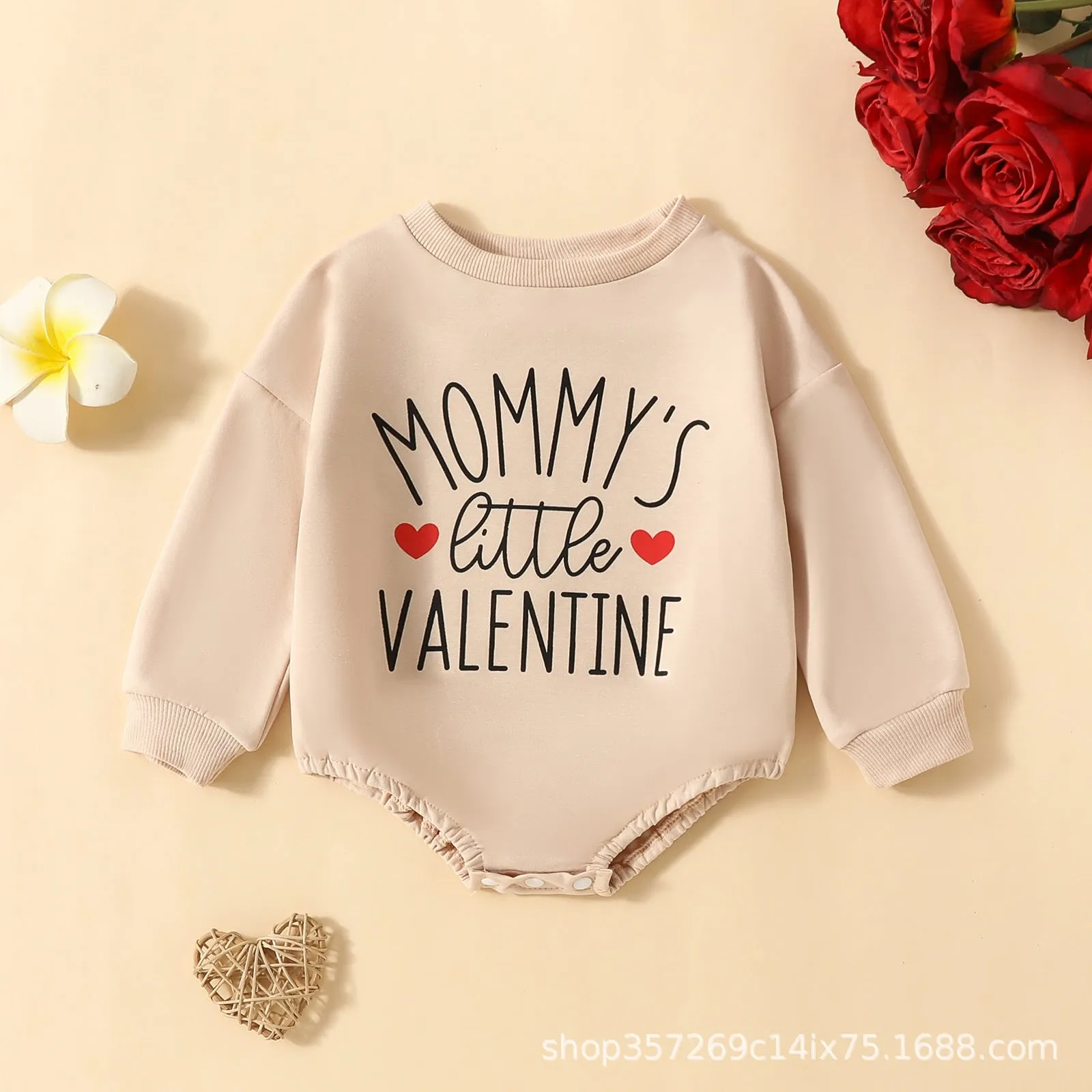 Baby Girls Letters Love heart Rompers Wholesale 24011149