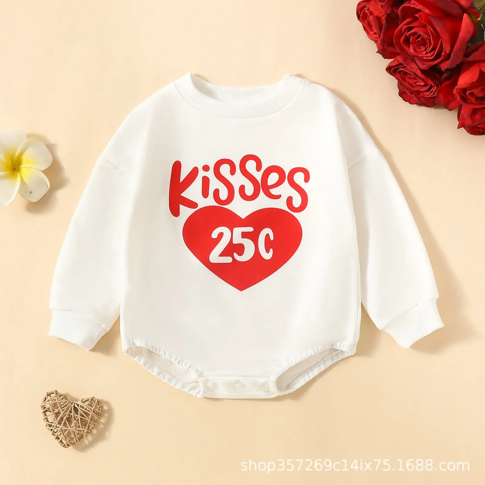 Baby Girls Letters Love heart Rompers Wholesale 24011149