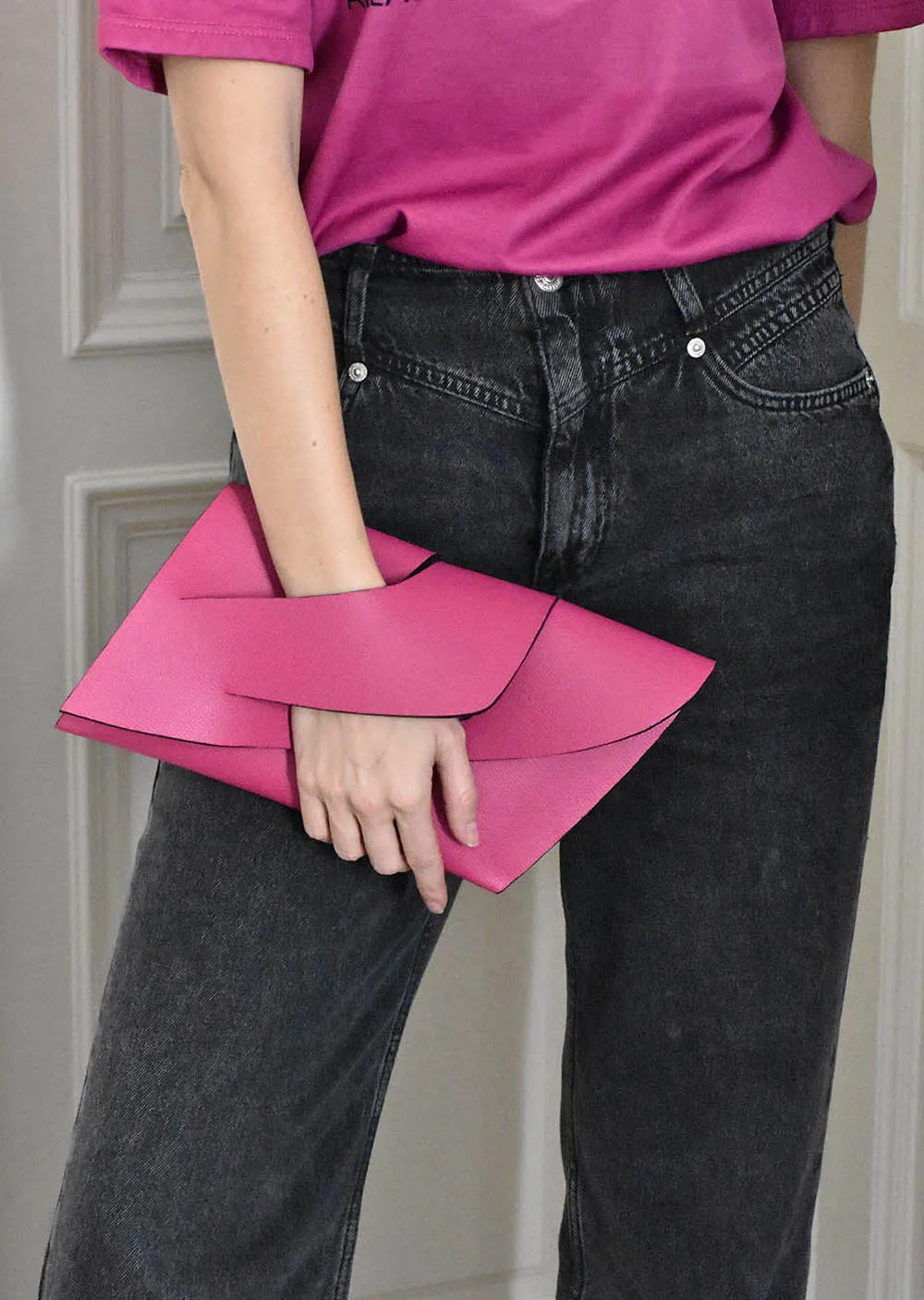 Balance Clutch - Azalea Pink