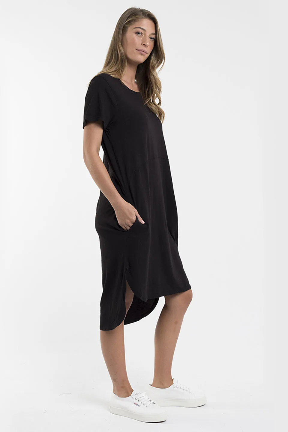 Bayley Washed Black SS Tee Midi Dress