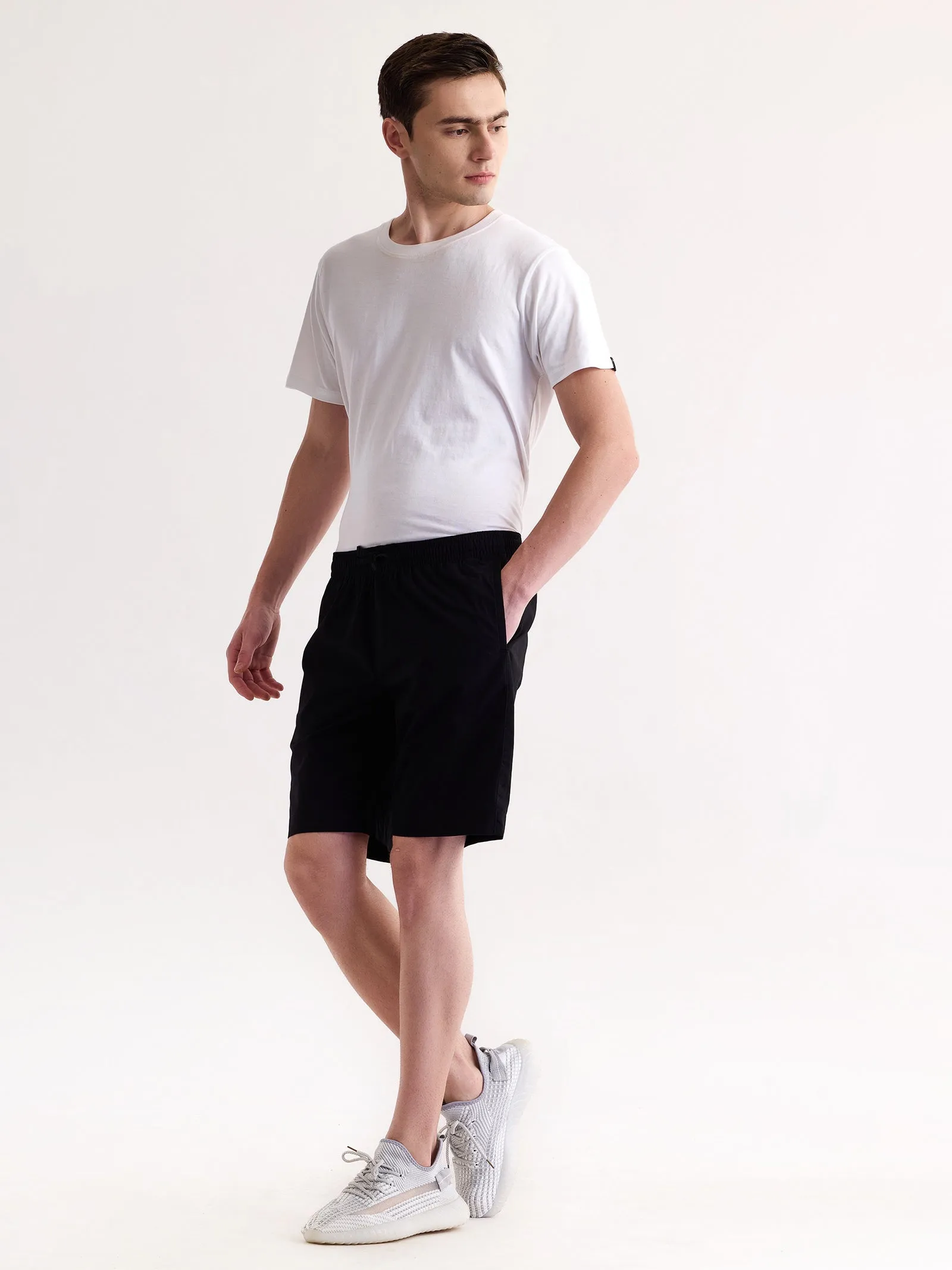 Black Solid Stretch Short