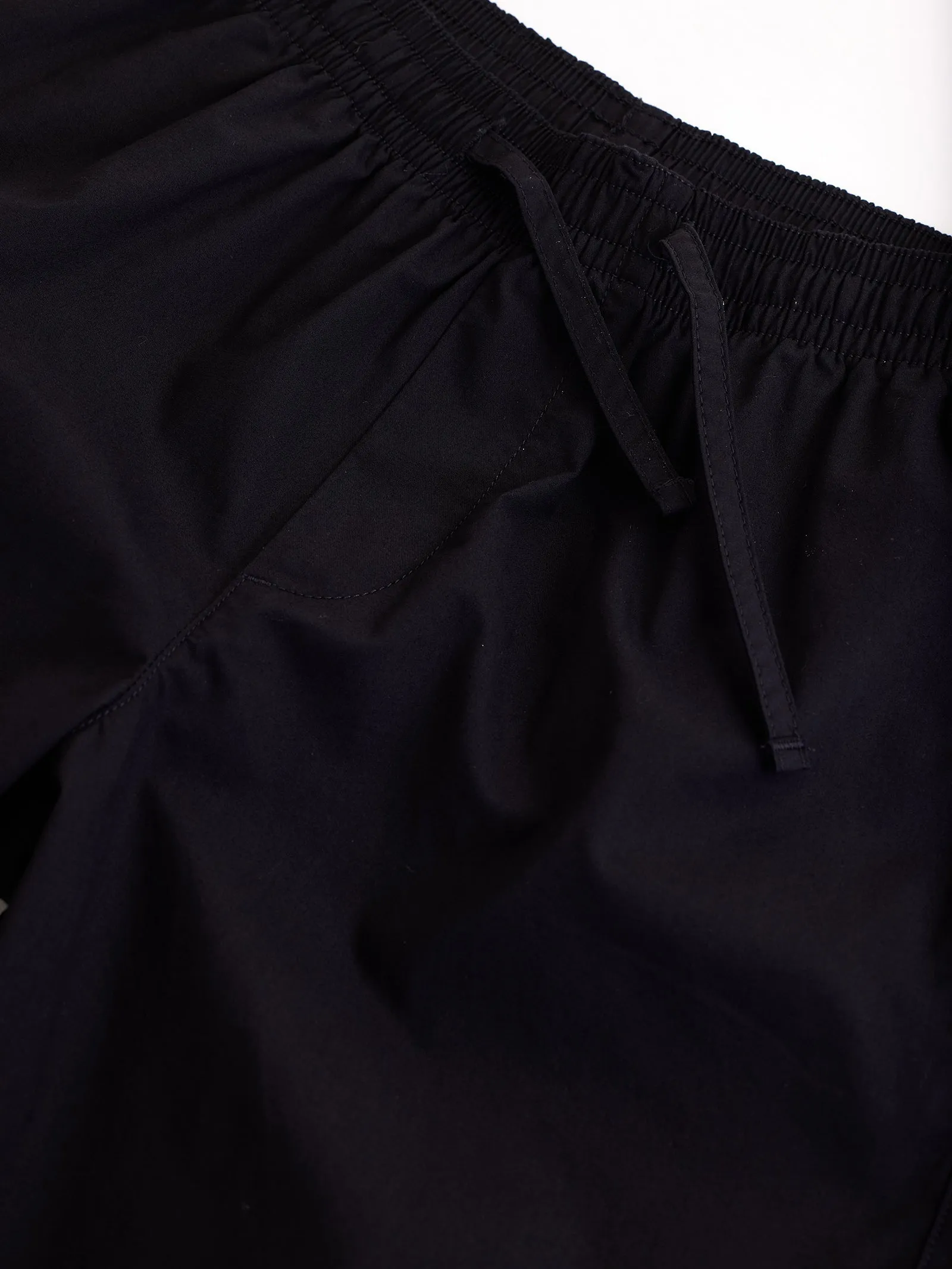 Black Solid Stretch Short