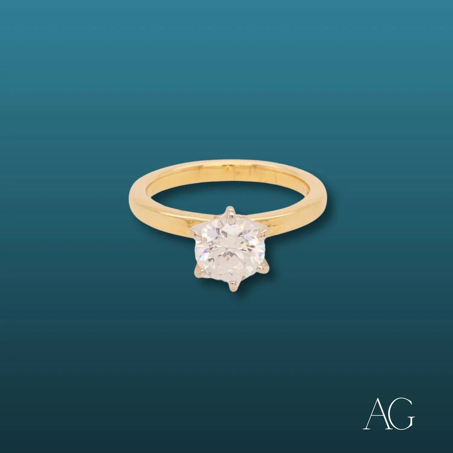 Essence of Elegance: The 18k CZ Ring