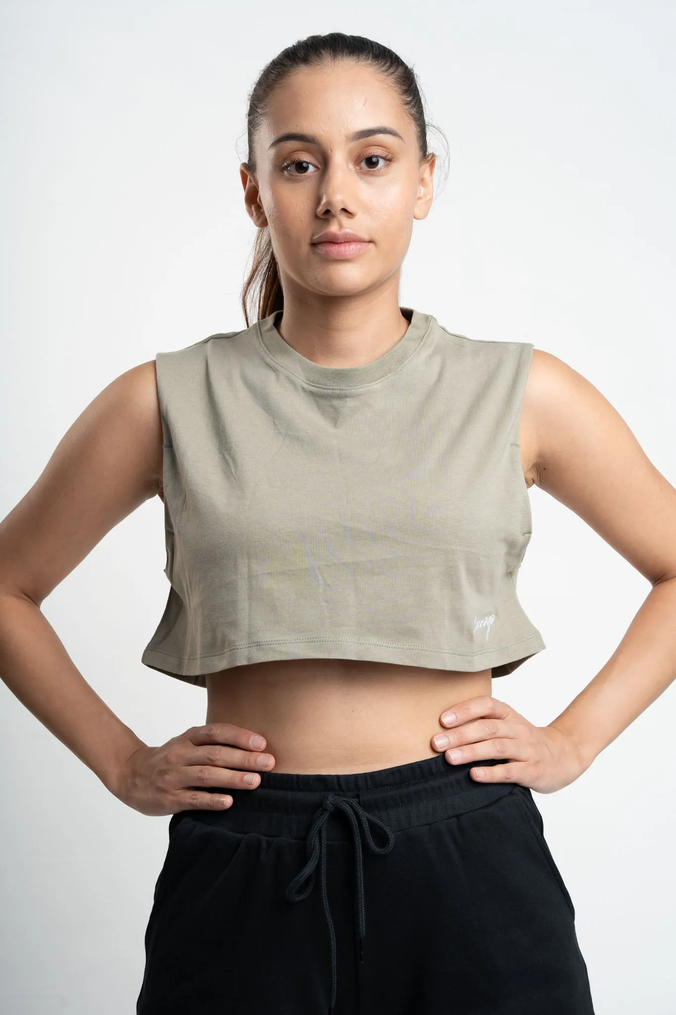 Essential Cut off Crop