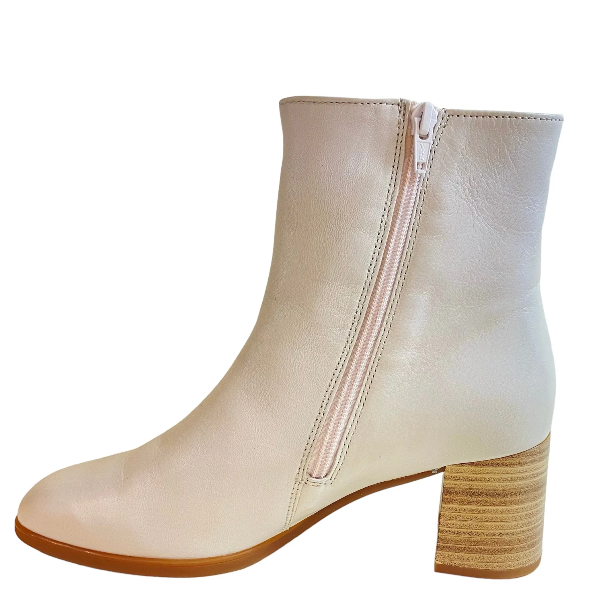 Gabor Cream Leather Ankle Boot